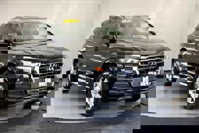 Used 2018 Audi Q5 2.0T Premium Plus w/ Premium Plus Package