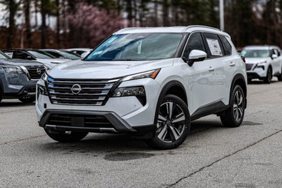 New 2025 Nissan Rogue SL