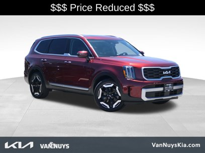 Used 2023 Kia Telluride S w/ S Sunroof Package