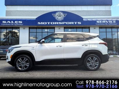 Used 2023 Kia Seltos LX