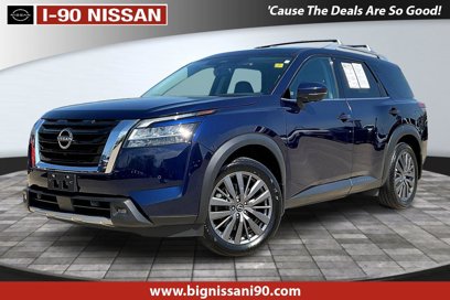 Certified 2022 Nissan Pathfinder SL w/ SL Premium Package