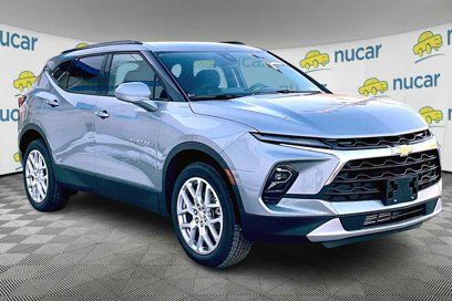 New 2025 Chevrolet Blazer LT w/ Convenience Package