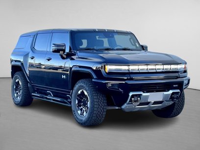 New 2024 GMC Hummer EV 2X w/ Extreme Off-Road Package