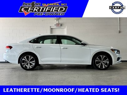 Used 2022 Volkswagen Passat 2.0T SE