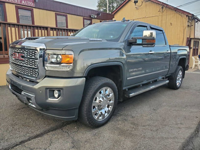 Used 2018 GMC Sierra 2500 Denali w/ Duramax Plus Package