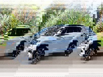 New 2025 Volkswagen Atlas SEL Premium R-Line