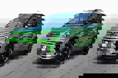 New 2025 Volkswagen Taos SE
