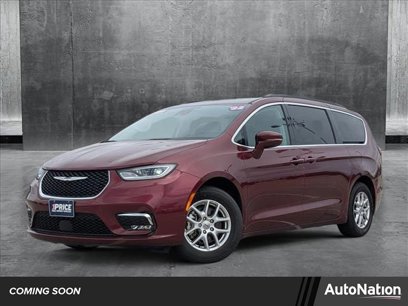 Used 2022 Chrysler Pacifica Touring-L