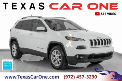 Used 2016 Jeep Cherokee Latitude w/ Cold Weather Group