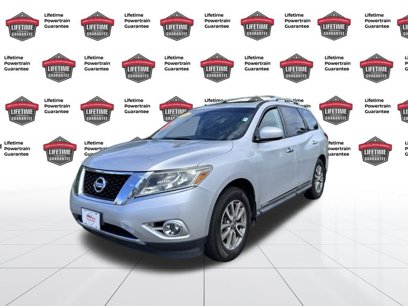 Used 2014 Nissan Pathfinder SL w/ SL Premium Package