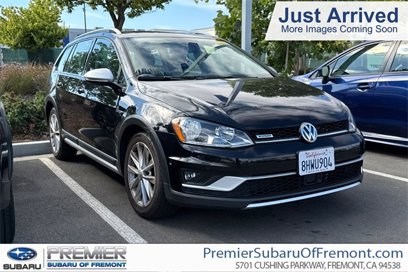 Used 2017 Volkswagen Golf Alltrack