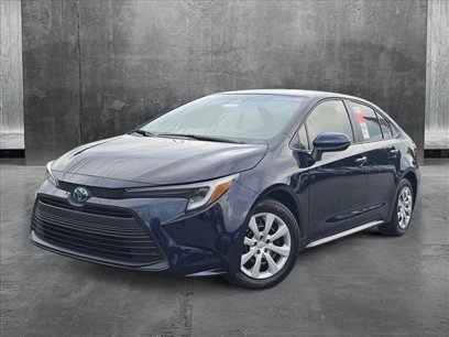 New 2025 Toyota Corolla LE