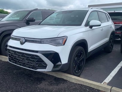 New 2025 Volkswagen Taos SEL
