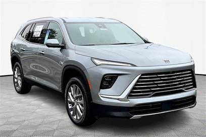 New 2025 Buick Enclave Preferred w/ Power Package