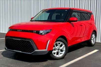 Used 2023 Kia Soul LX w/ Option Group 015