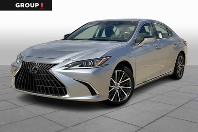 New 2025 Lexus ES 350 w/ Premium Package