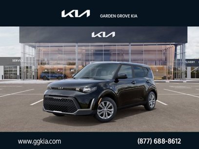 New 2025 Kia Soul LX