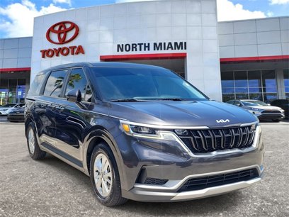 Used 2023 Kia Carnival LX