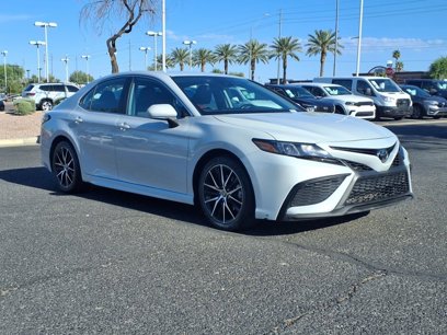 Used 2023 Toyota Camry SE