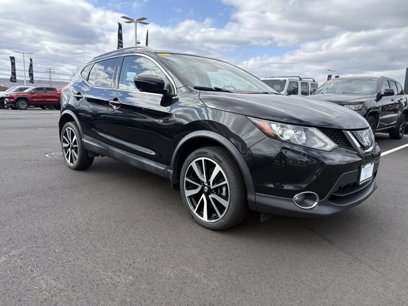 Used 2018 Nissan Rogue Sport SL