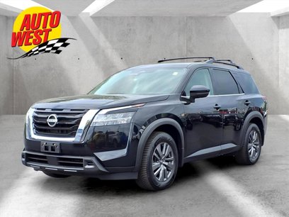 Used 2022 Nissan Pathfinder SV