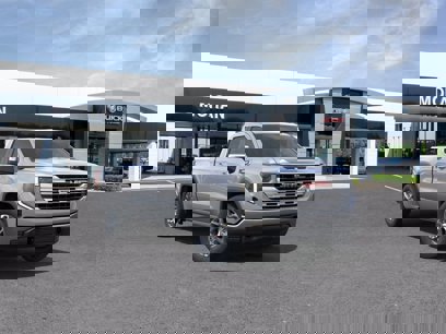 New 2025 GMC Sierra 1500 SLE w/ Preferred Package