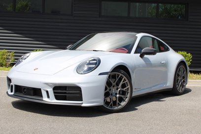 Certified 2025 Porsche 911 Carrera