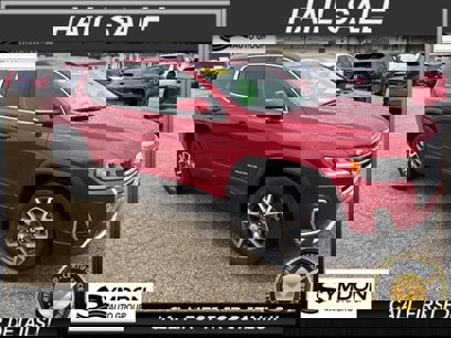 Used 2023 GMC Acadia SLE w/ Driver Convenience Package