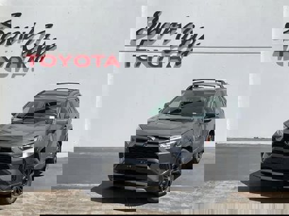 Used 2023 Toyota RAV4 SE