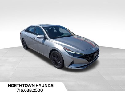 Used 2022 Hyundai Elantra SEL w/ Cargo Package