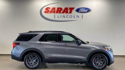 Used 2025 Ford Explorer ST
