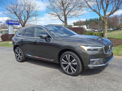 Certified 2022 Volvo XC60 B5 Inscription w/ Climate Package