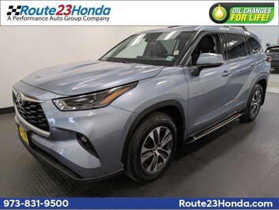 Used 2022 Toyota Highlander XLE