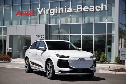 New 2025 Audi Q6 e-tron Premium Plus