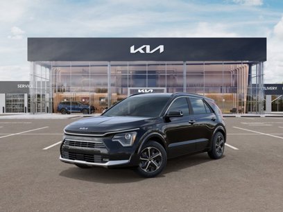 New 2025 Kia Niro SX