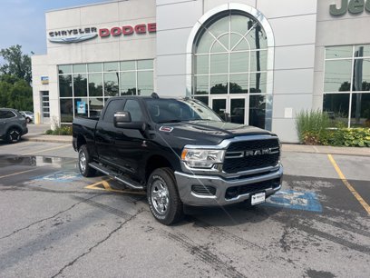 New 2024 RAM 2500 Tradesman w/ Chrome Appearance Group