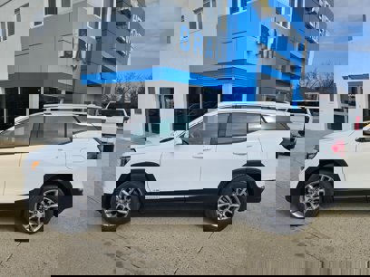 Used 2024 GMC Terrain SLT