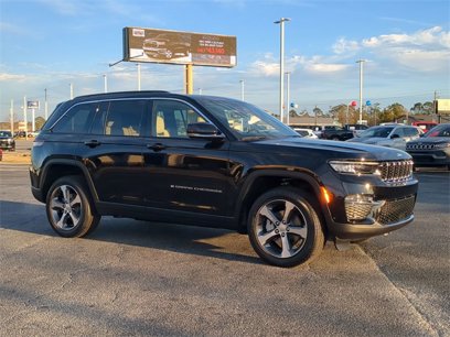 New 2025 Jeep Grand Cherokee Limited w/ Luxury Tech Group II