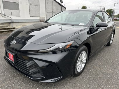 New 2025 Toyota Camry LE