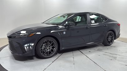 New 2025 Toyota Camry SE