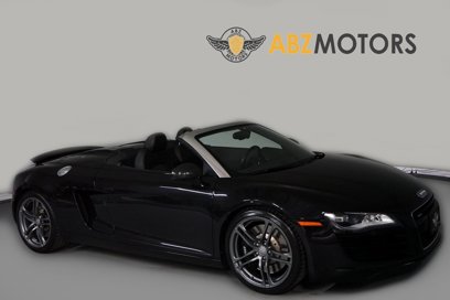 Used 2012 Audi R8 V8 w/ Convenience Pkg