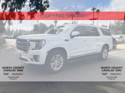 Used 2022 GMC Yukon XL SLT w/ SLT Luxury Package