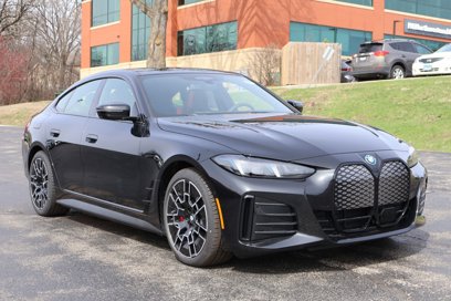 New 2025 BMW i4 xDrive40i w/ M Sport Package