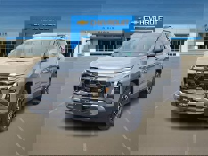 New 2025 Chevrolet Equinox ACTIV w/ Convenience Package III