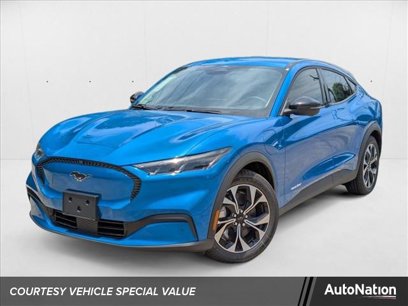 New 2025 Ford Mustang Mach-E Select w/ Comfort Package Lite