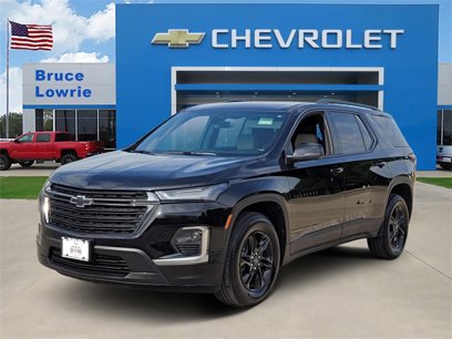 Used 2023 Chevrolet Traverse LS w/ Midnight/Sport Edition