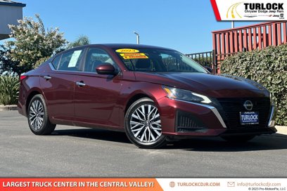 Used 2023 Nissan Altima 2.5 SV