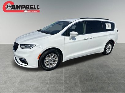 Used 2022 Chrysler Pacifica Touring-L