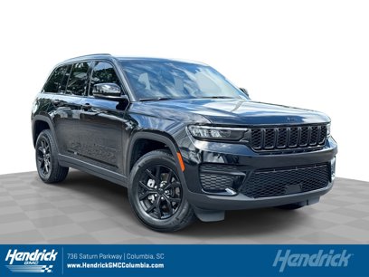 Used 2025 Jeep Grand Cherokee Altitude
