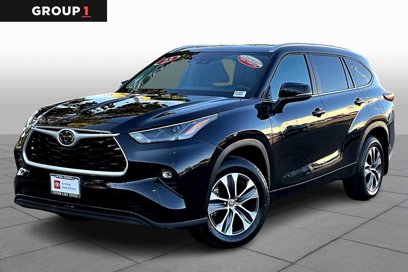 Certified 2023 Toyota Highlander XLE